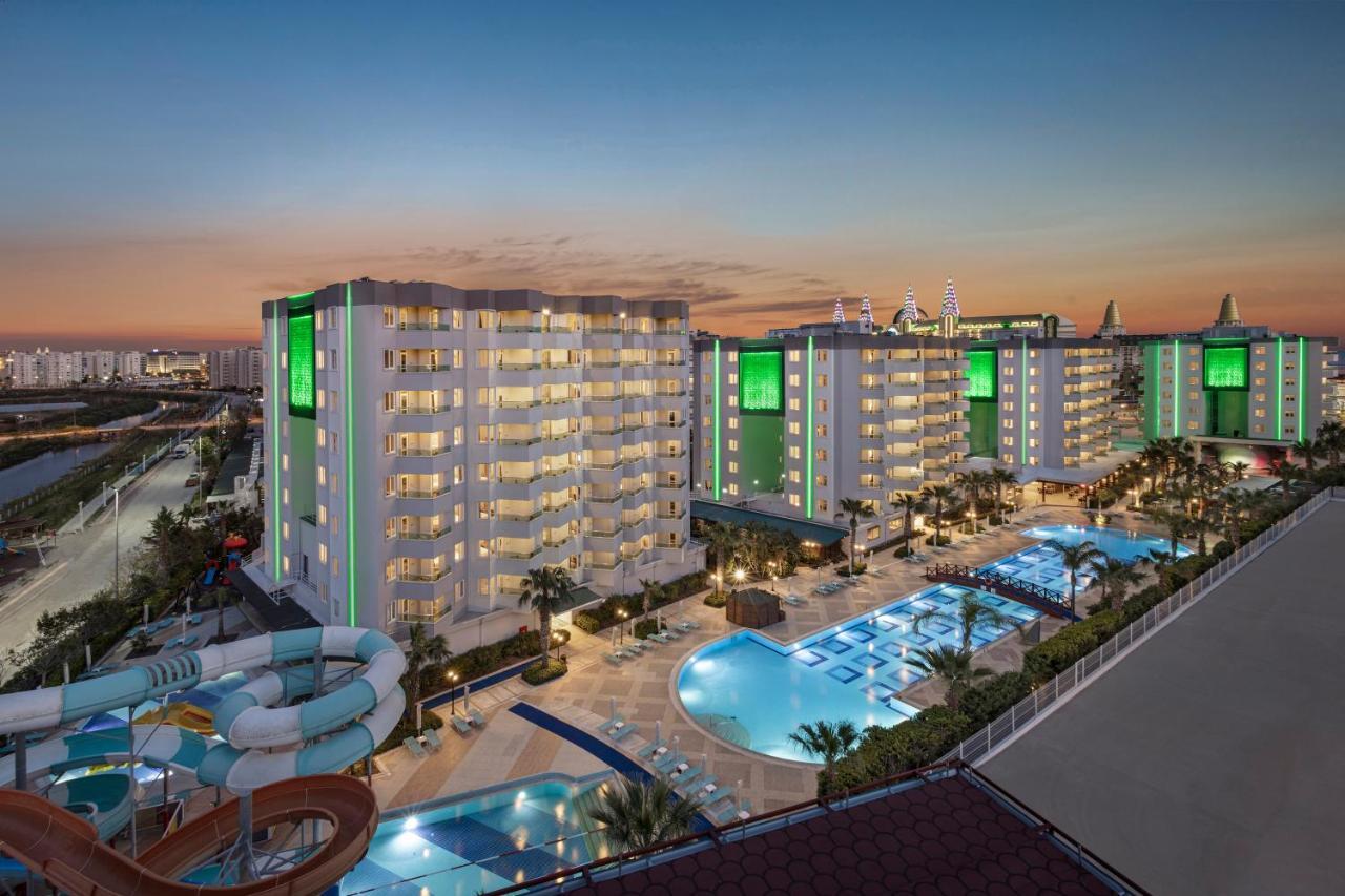 Wyndham Garden Lara Hotel Antalya Ngoại thất bức ảnh
