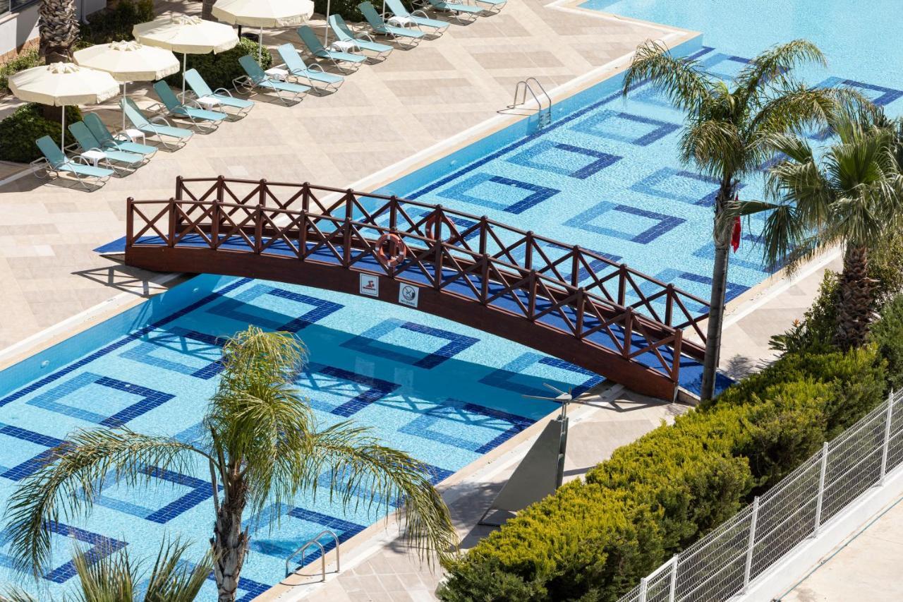 Wyndham Garden Lara Hotel Antalya Ngoại thất bức ảnh