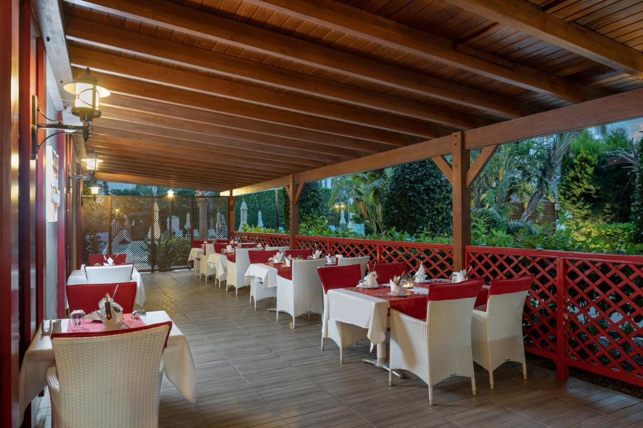 Wyndham Garden Lara Hotel Antalya Ngoại thất bức ảnh