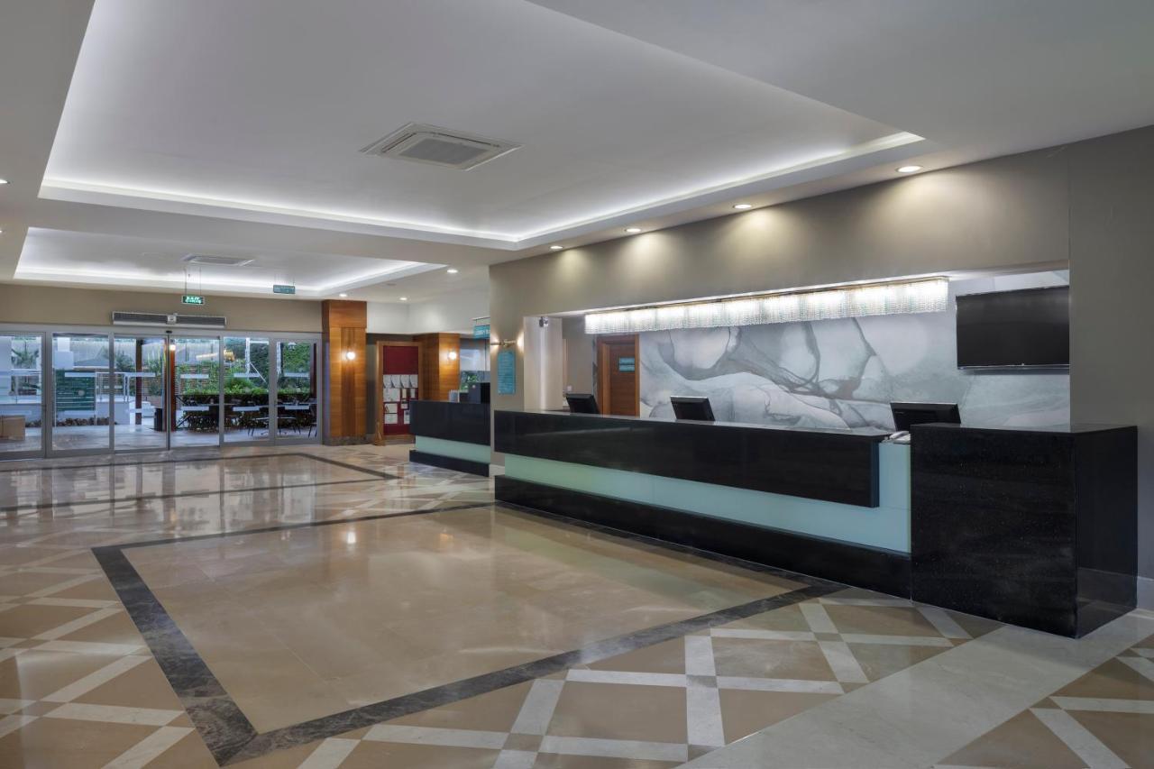 Wyndham Garden Lara Hotel Antalya Ngoại thất bức ảnh