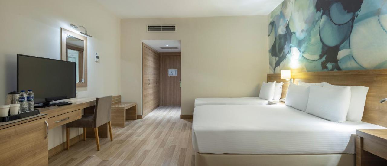 Wyndham Garden Lara Hotel Antalya Ngoại thất bức ảnh