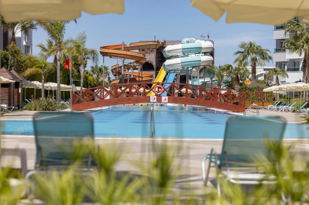 Wyndham Garden Lara Hotel Antalya Ngoại thất bức ảnh