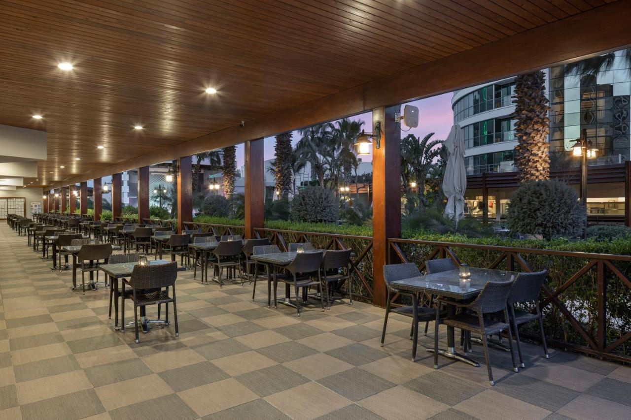 Wyndham Garden Lara Hotel Antalya Ngoại thất bức ảnh