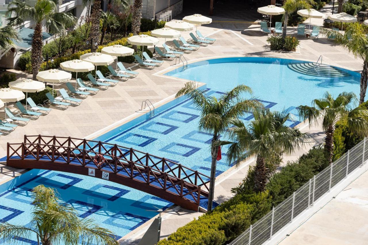 Wyndham Garden Lara Hotel Antalya Ngoại thất bức ảnh