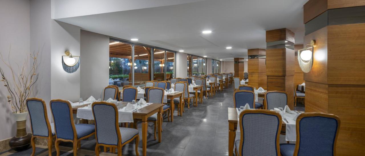 Wyndham Garden Lara Hotel Antalya Ngoại thất bức ảnh