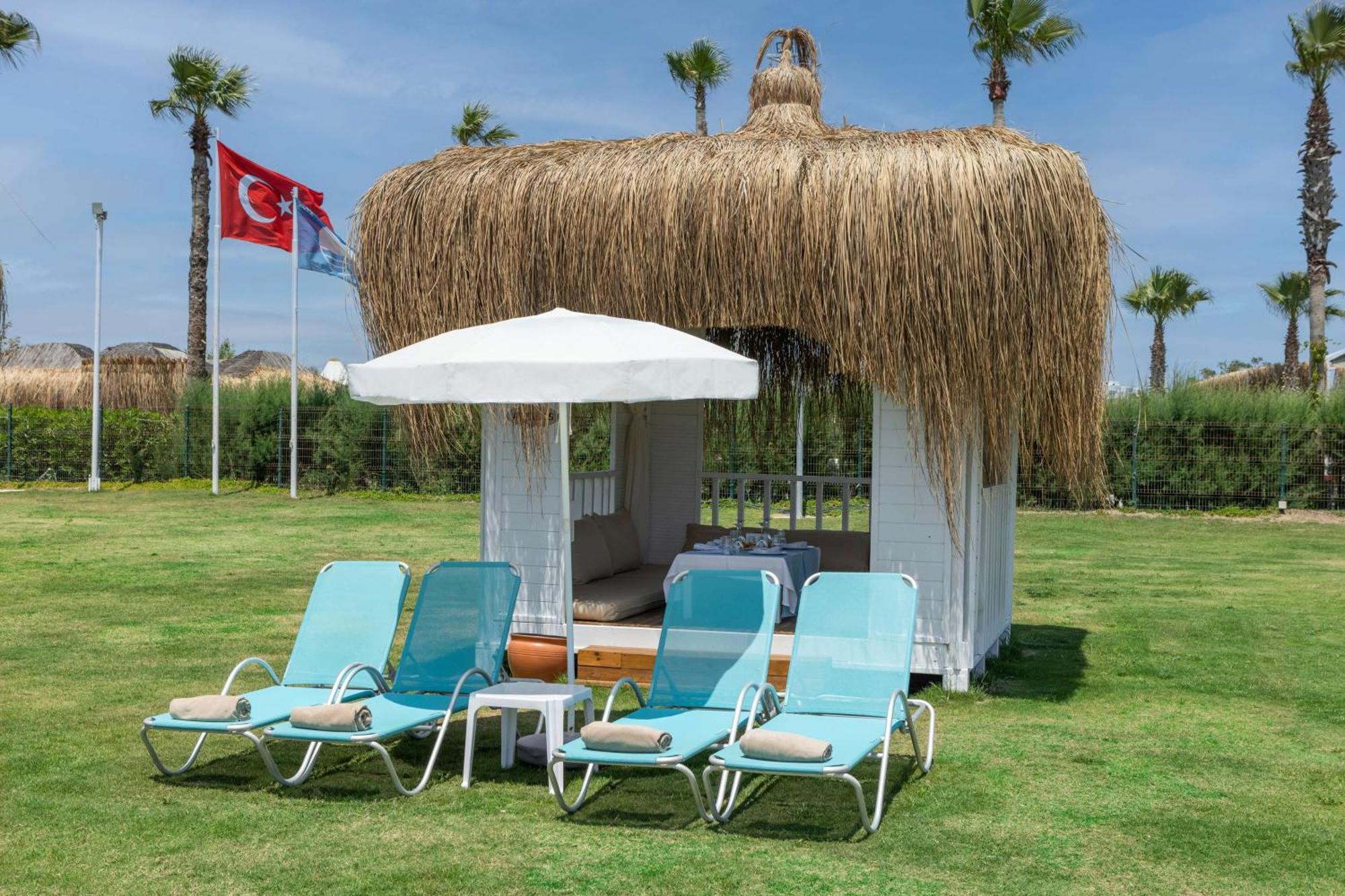 Wyndham Garden Lara Hotel Antalya Ngoại thất bức ảnh